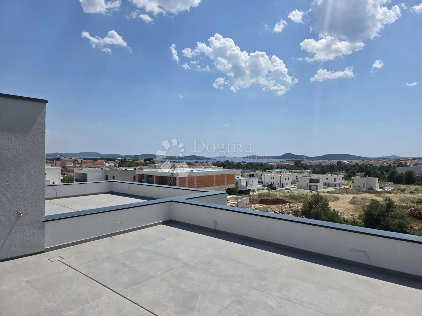 vodice - predivni stan u novogradnji , top cijena - slika 22