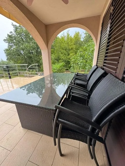pinezići - apartman s pogledom na more - slika 9