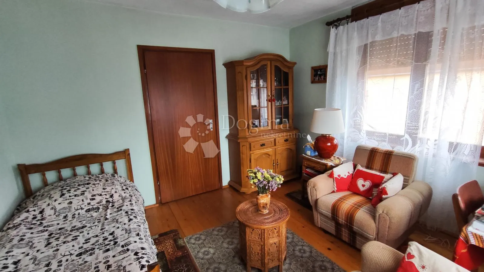 kuća uz potok u okolici gerova - slika 7