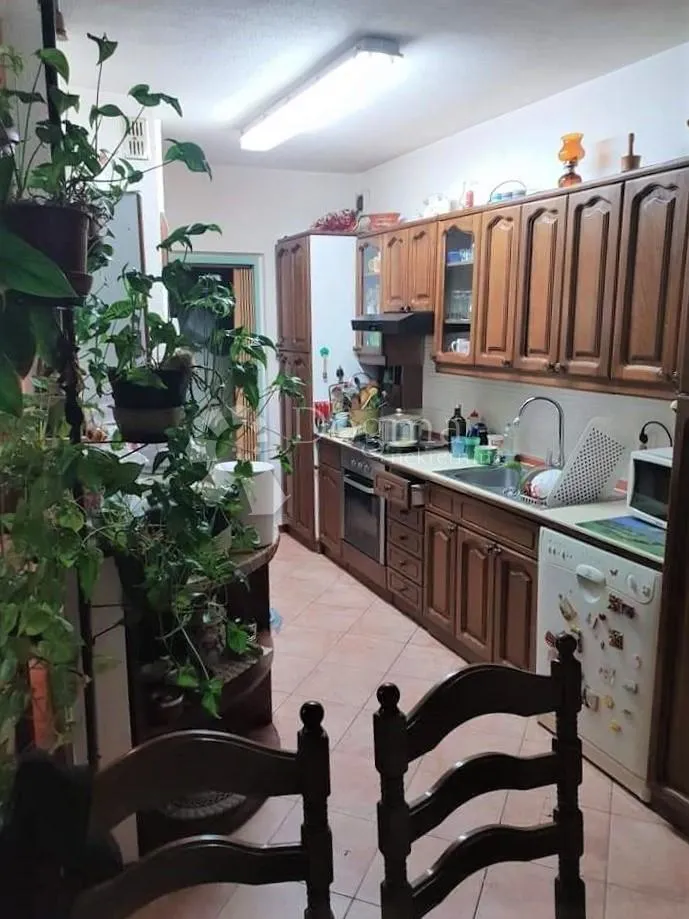 prodaja stana, 4s, 95 m², visoko prizemlje - slika 2