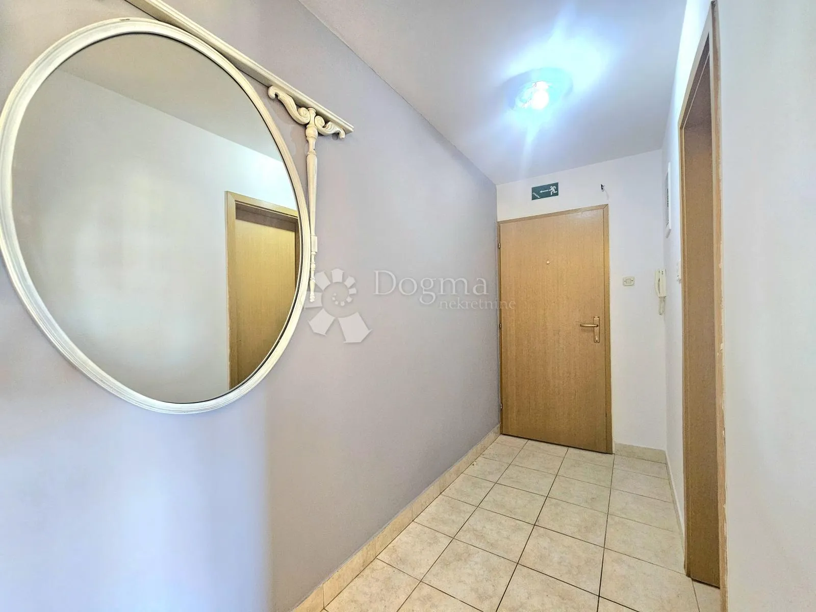 2ss+db, pogled more, centar - slika 21