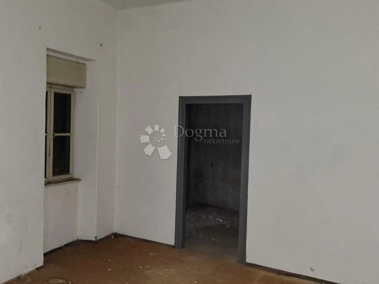 kamena kuća za uređenje sa pogledom na more - slika 16
