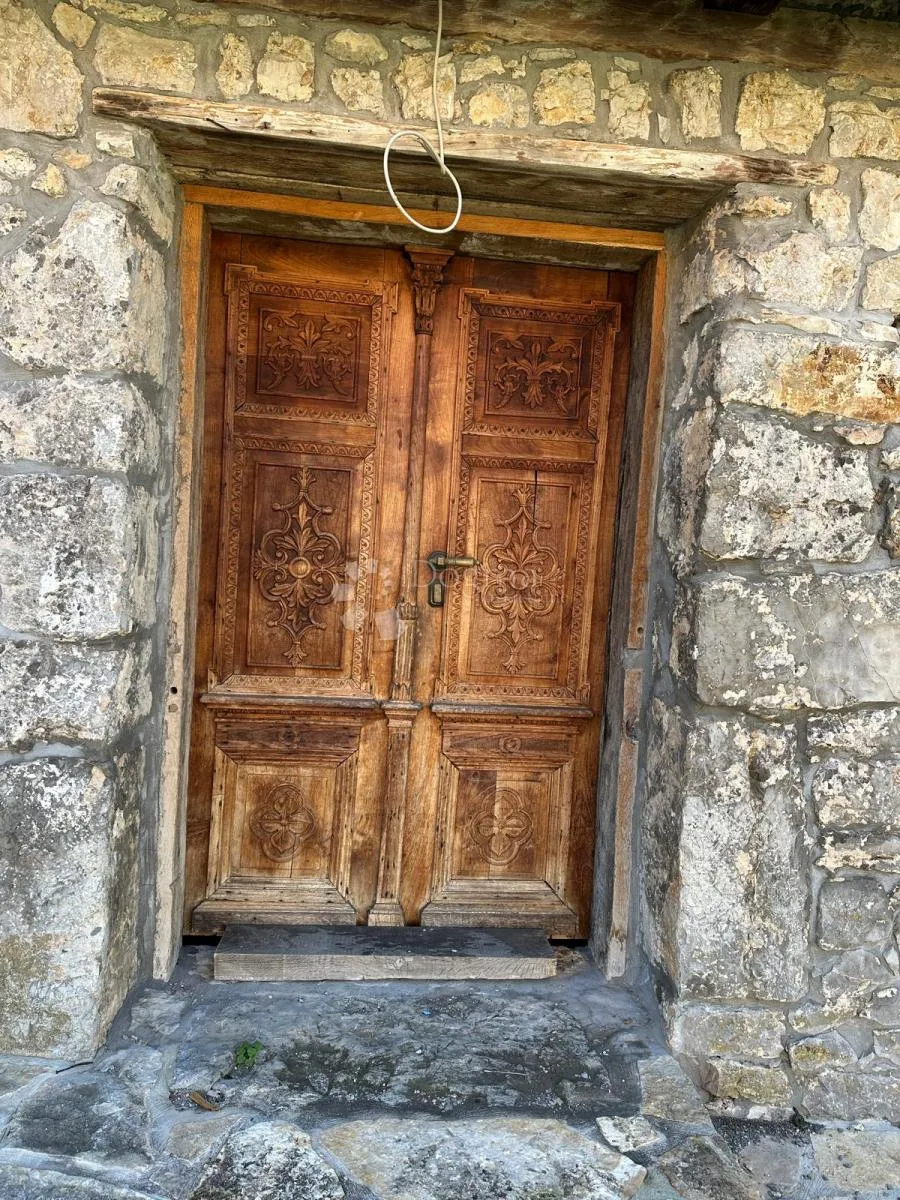 difuzni hotel autohtone kamene kuće 10+1 - slika 37