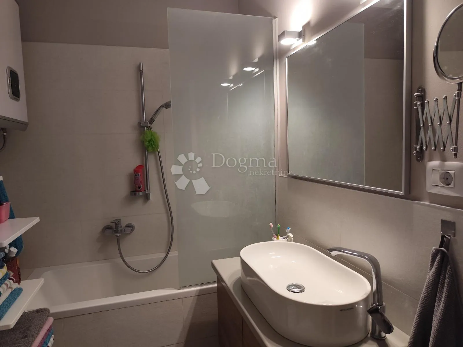škurinje – adaptiran 2s + db, 57,17 m² | pogled na more - slika 9