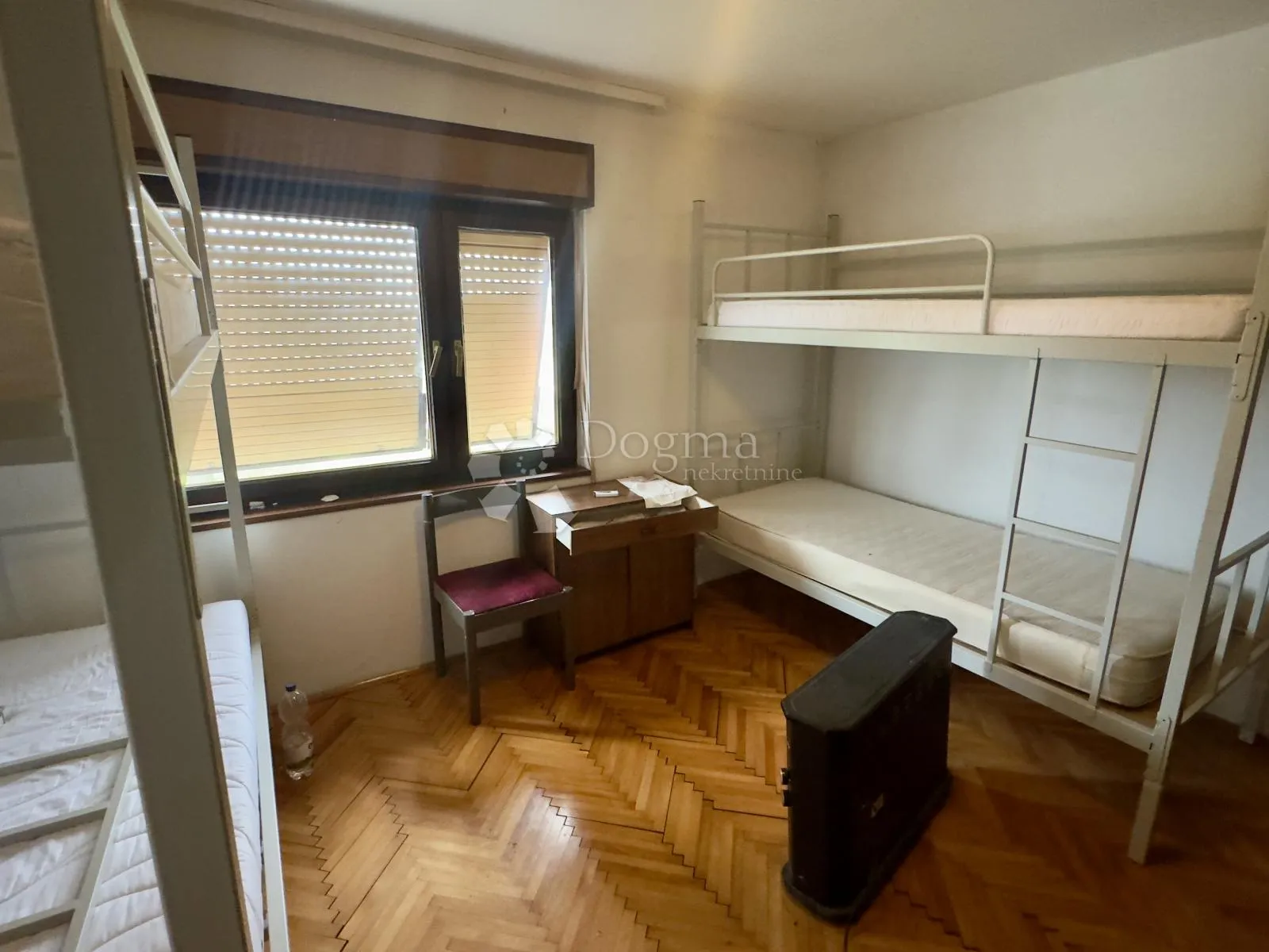 kuća s velikim zemljištem u lukavcu – investicijska prilika - slika 23