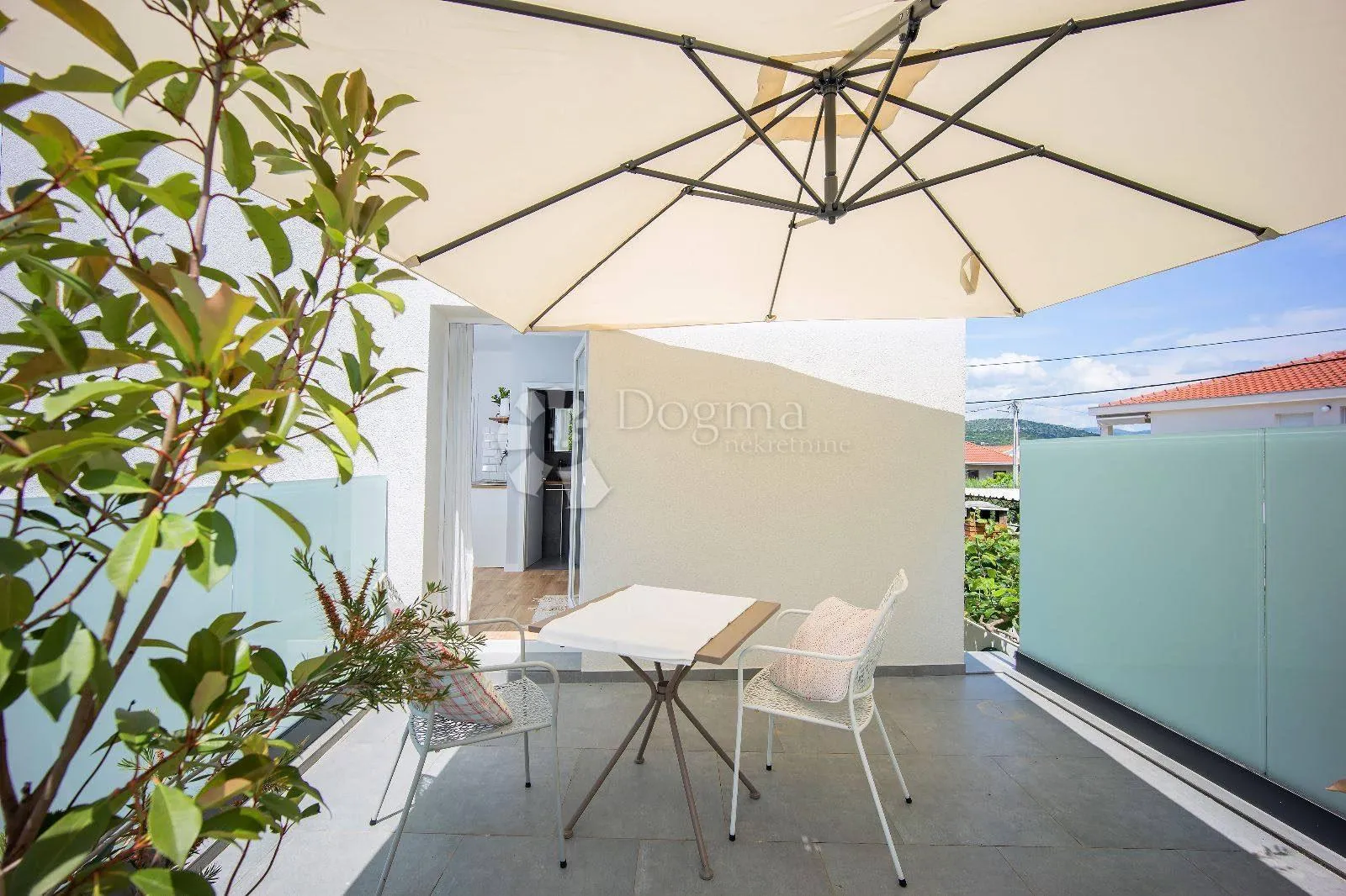 apartmanska kuća s 6 apartmana i uspješnim uhodanim poslovanjem - slika 10