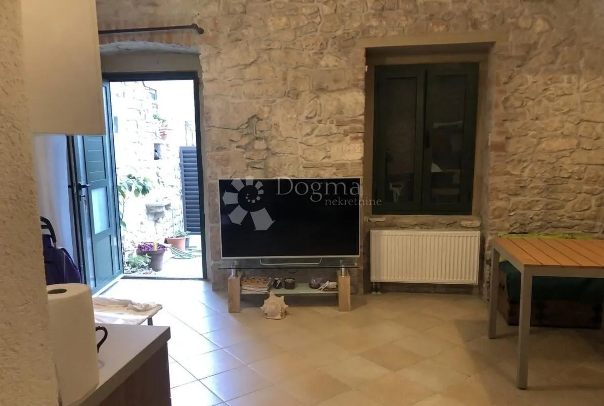 apartman 200m od mora - slika 3