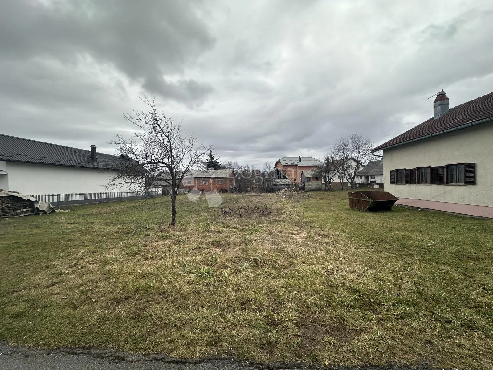 građevinsko zemljište na mirnoj lokaciji blizina centra - slika 5