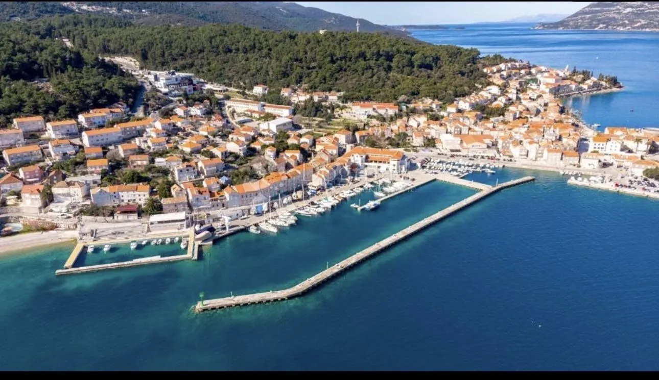 korčula, kuća na prodaju 1. red do mora - slika 10