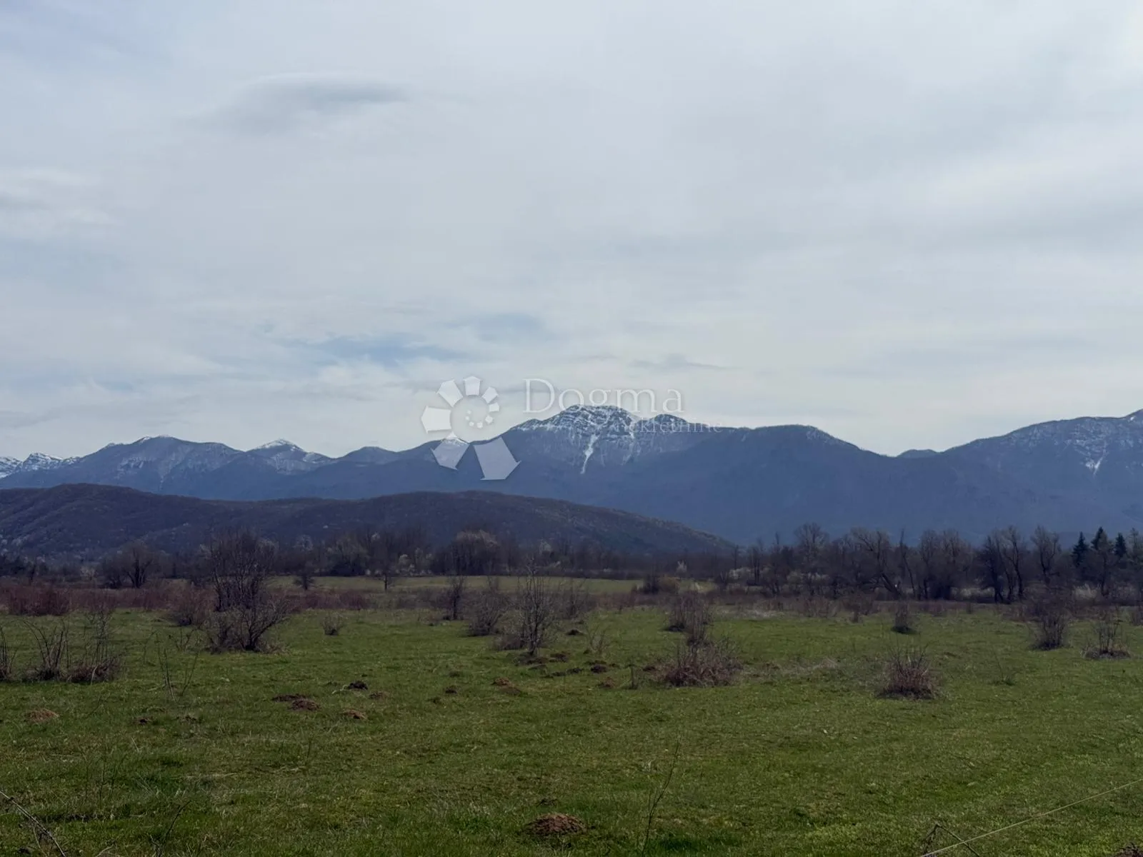 117000m2 Građ - Poljo Zemljišze U Cjelini Zir Pogled Velebit - Gornja Ploča, Lovinac
