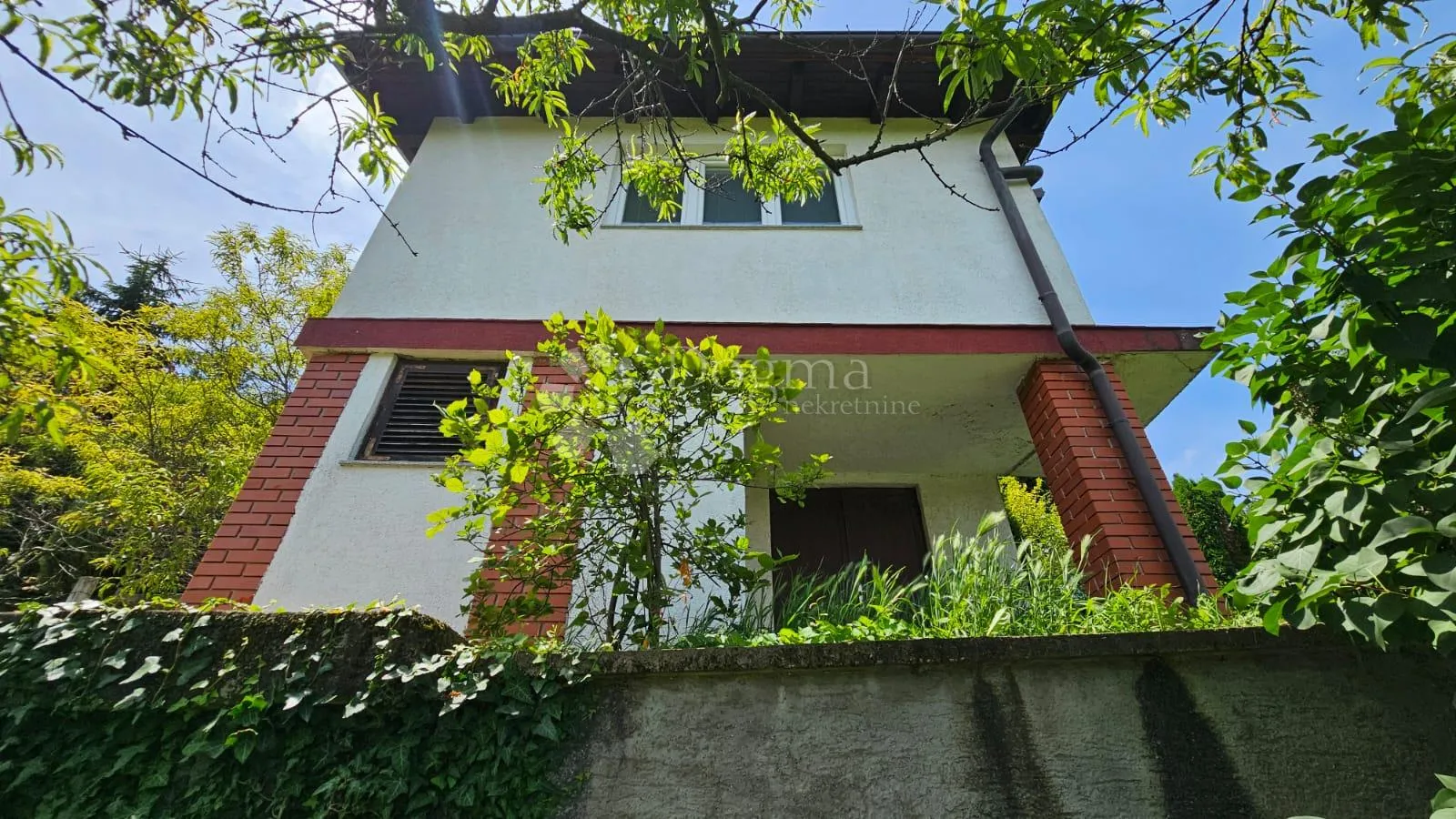 dvije kuće s pogledom u vrtlinovcu - slika 9
