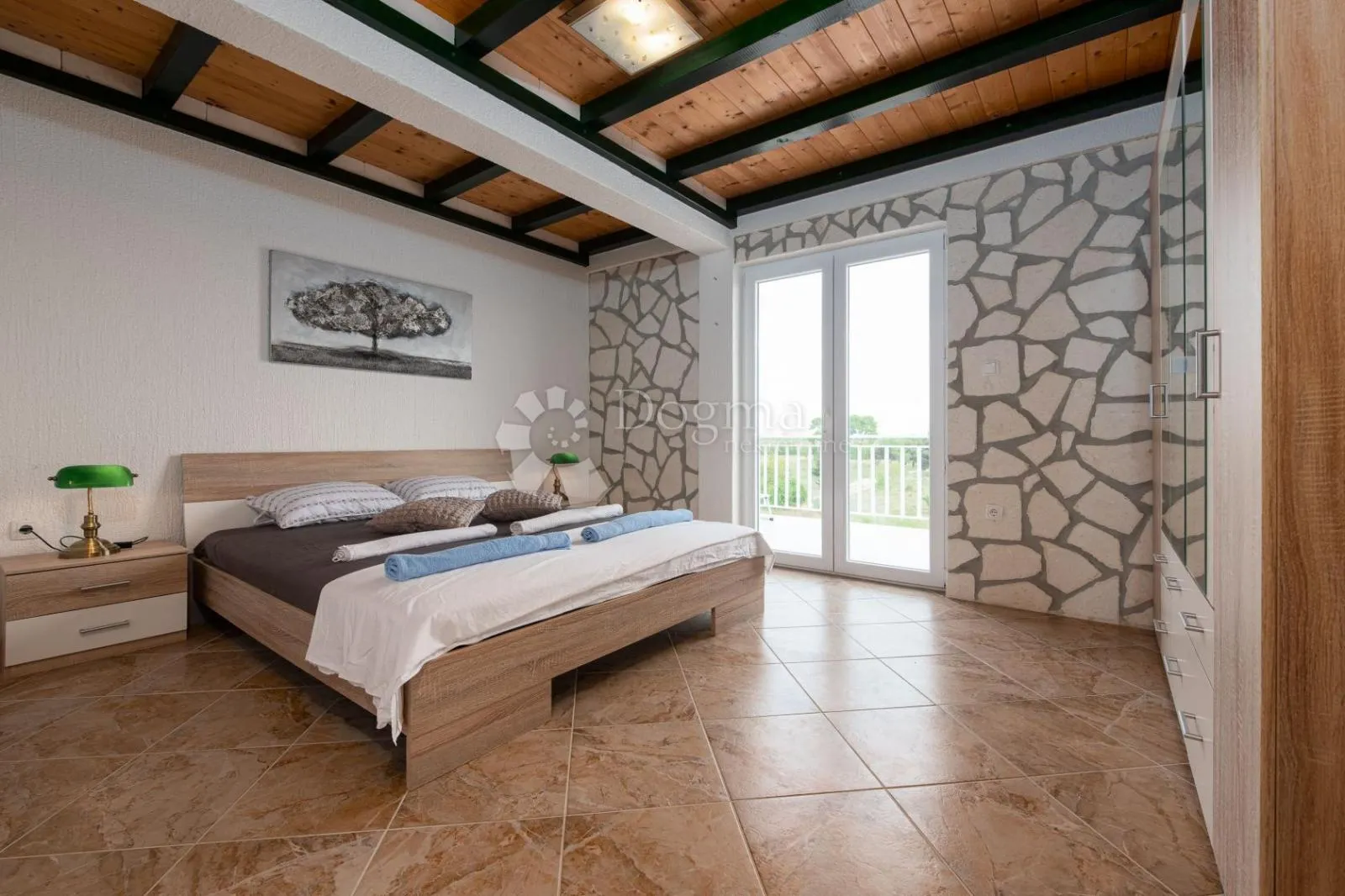 prekrasna vila - slika 20
