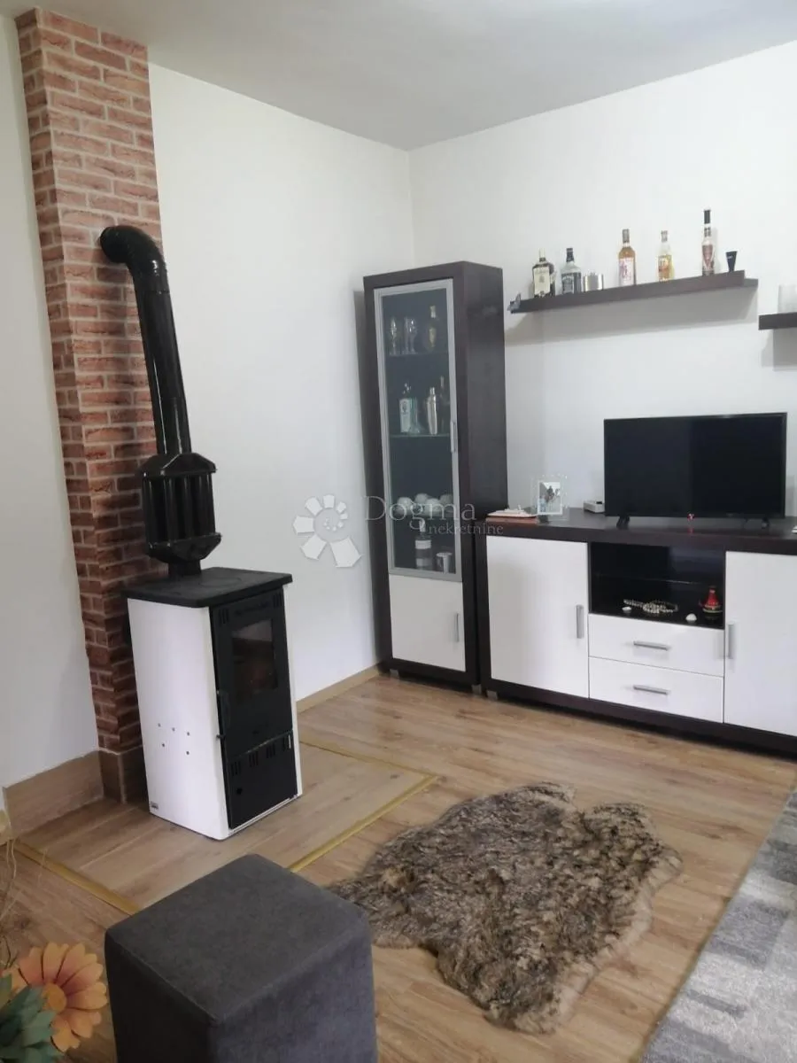 kuća udbina - lika - slika 13