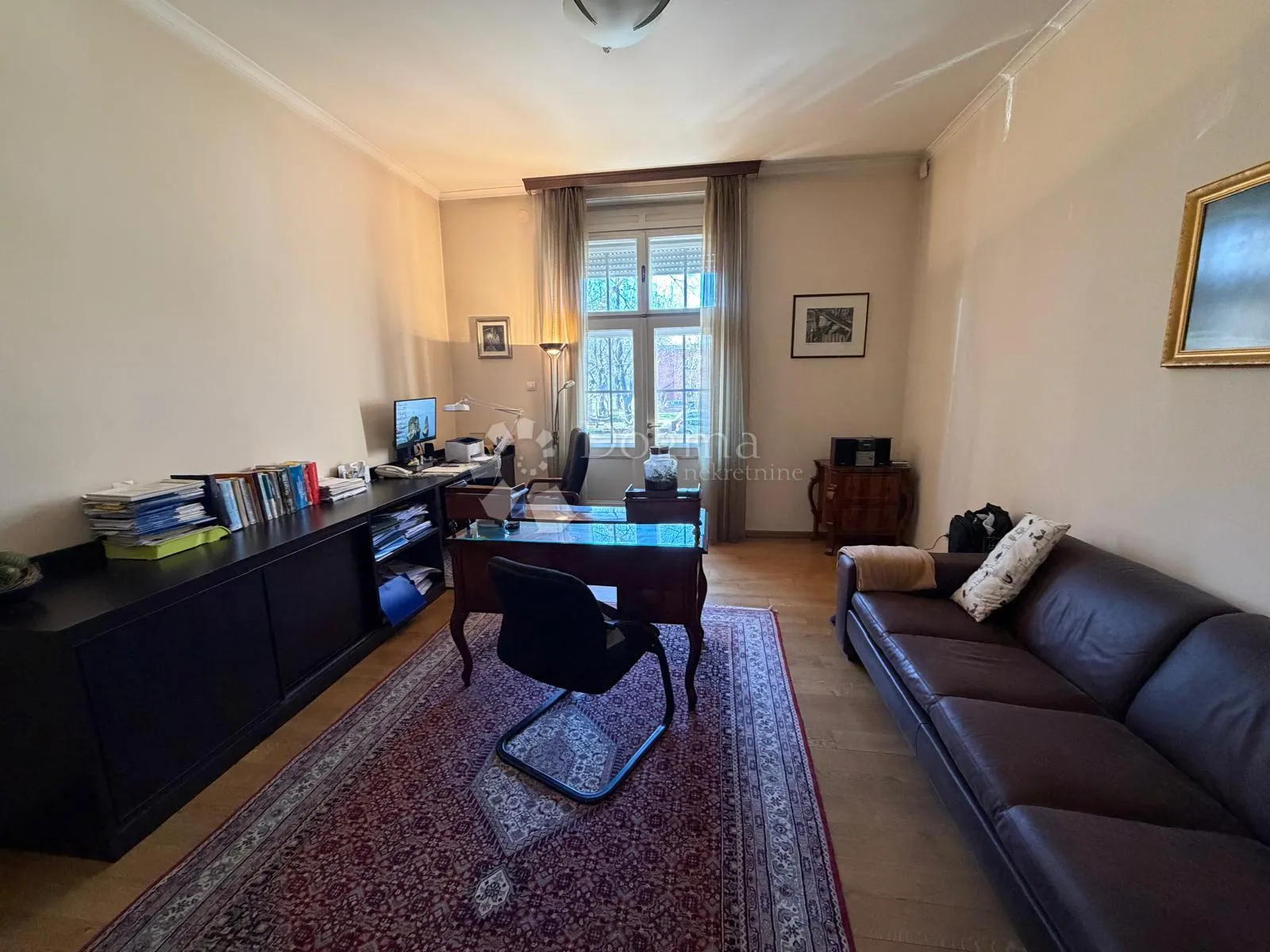 luksuzan 5-sobni stan 180 m², trg mažuranića - slika 16