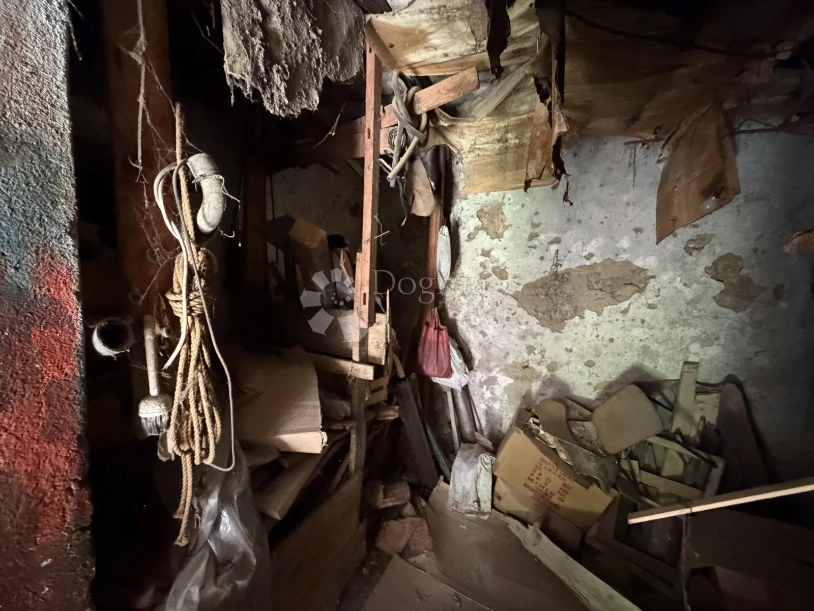 šibenik – gorica, kuća s potencijalom – prilika!!! - slika 7