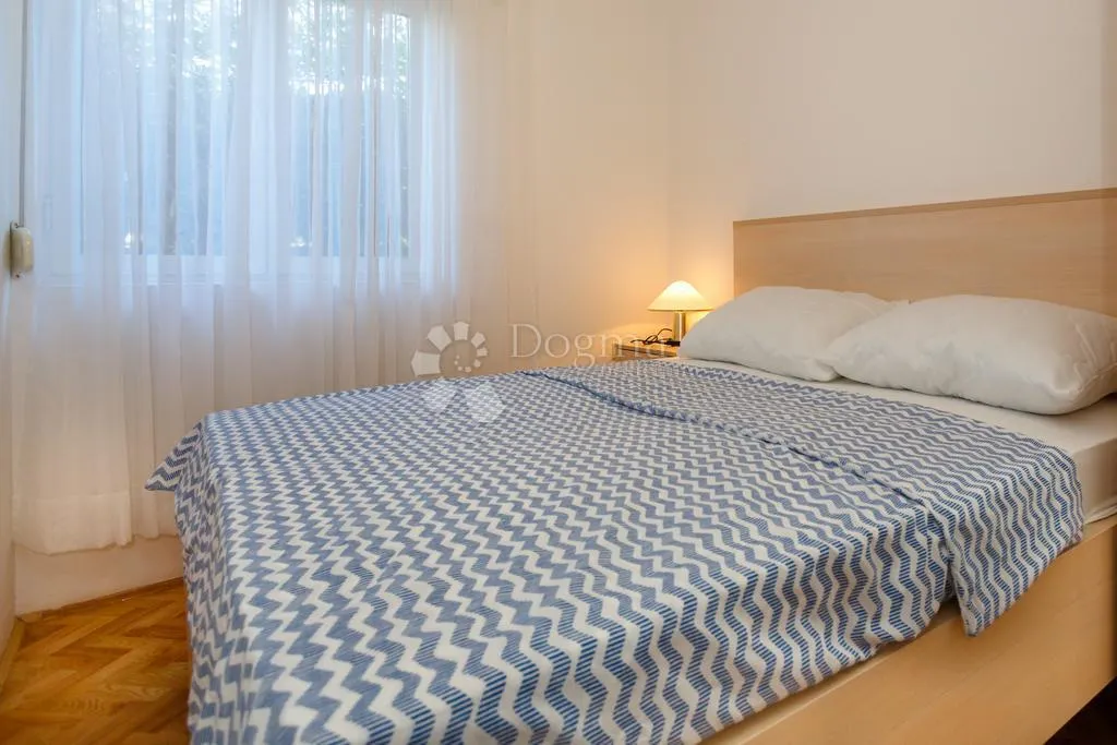 otok krk - malinska - apartmanska kuća - slika 9