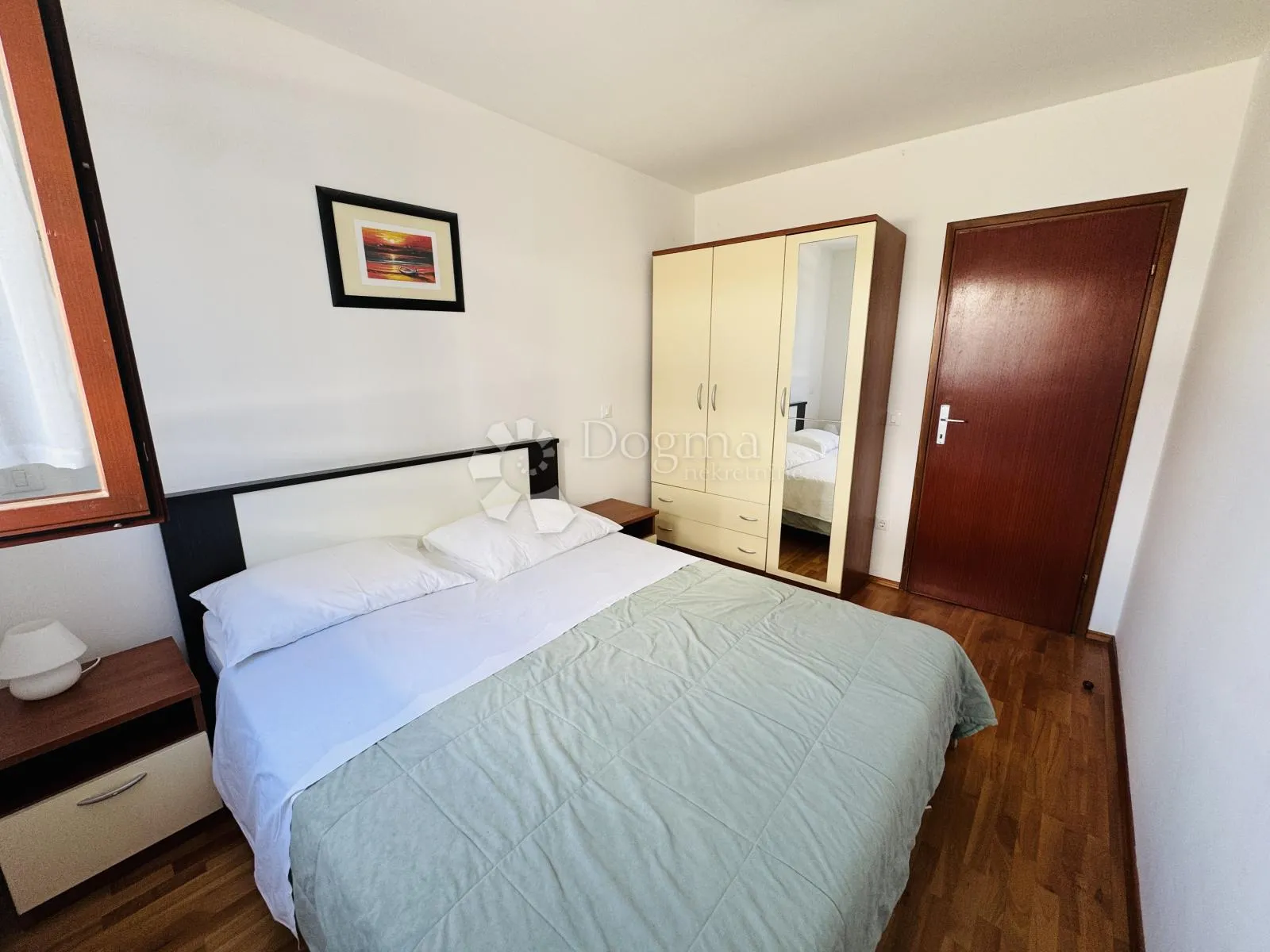 novigrad – dva stana u jednom + bazen i privatni parking - slika 13
