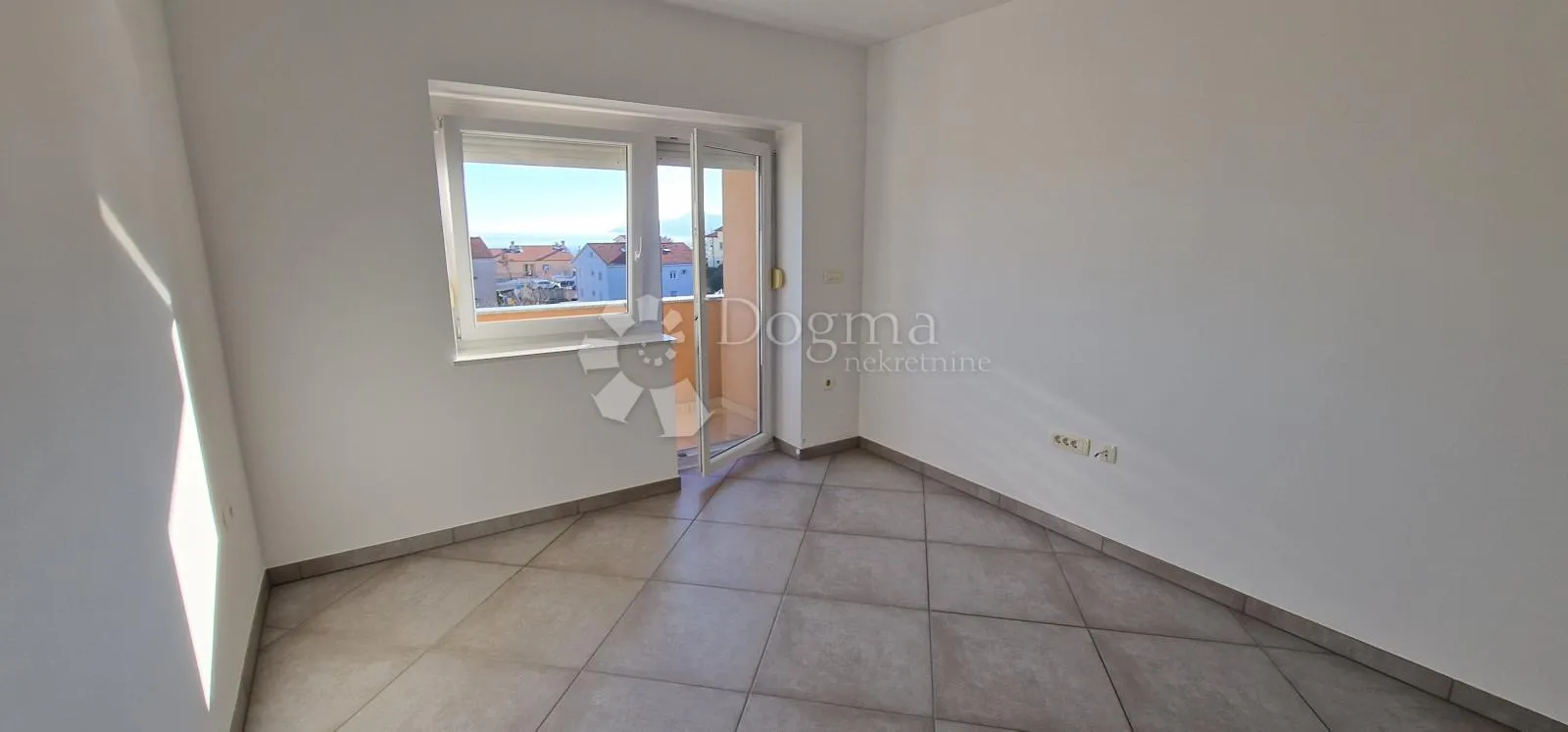 srdoči, 120 m2 2sb/db novo!!! - slika 13