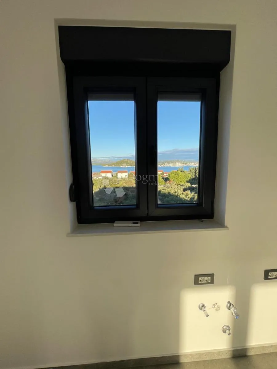 penthouse s panoramskim pogledom na more – 350 m od plaže - slika 7