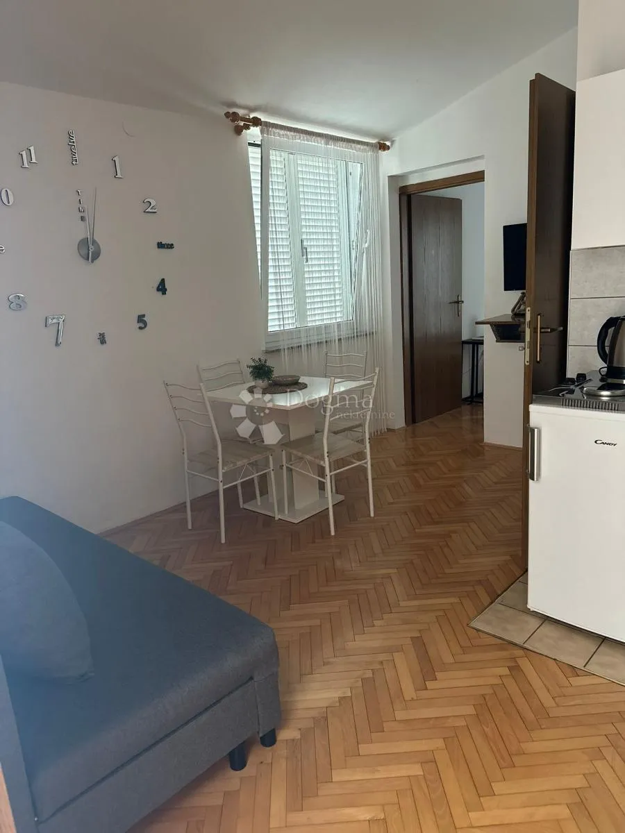 vodice – kuća s 6 apartmana blizu mora - slika 26