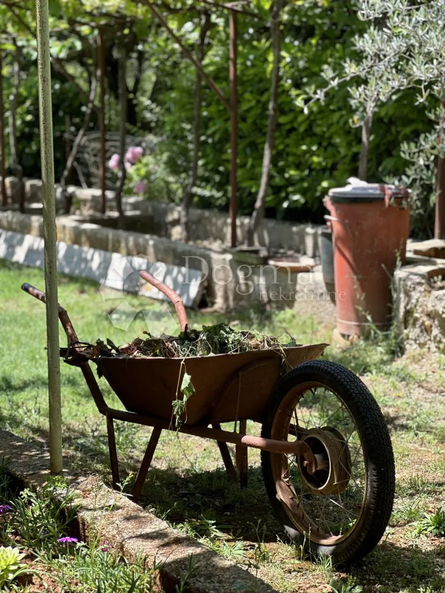 kuća za život ili odmor na prekrasnom mjestu u istri blizu mora - slika 12