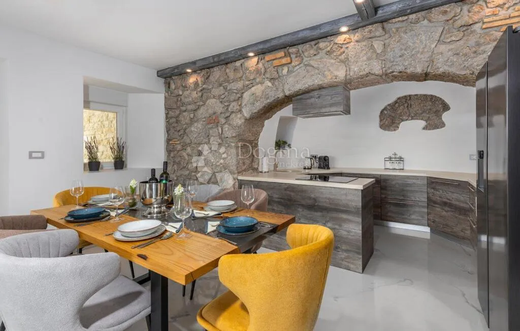 opatija, stan s pogledom, ukupno 153 m2 - slika 5