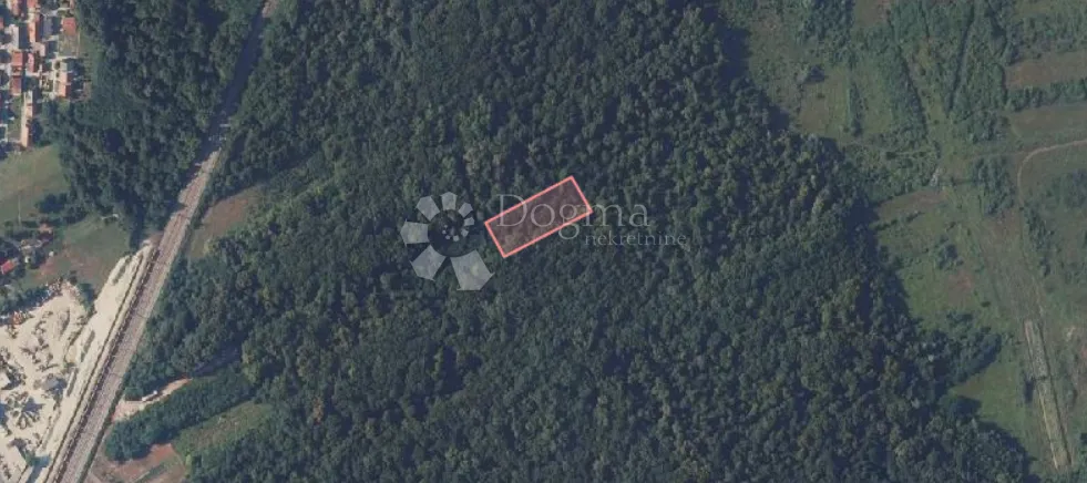 Dio parka šume Čulinečina na prodaju, 3712m2 - Zagreb