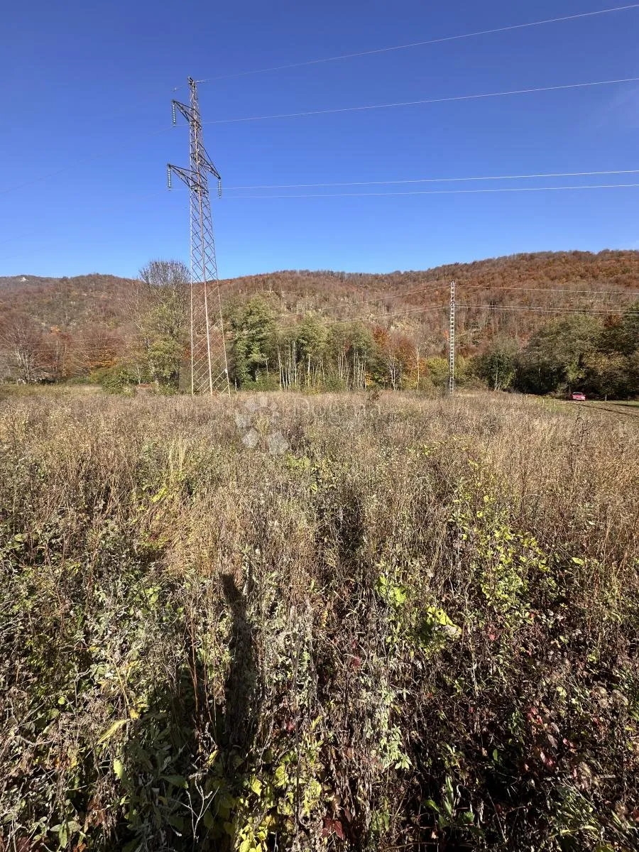 prodaje se poljoprivredno zemljište 3000 m2 podno velebita - slika 2