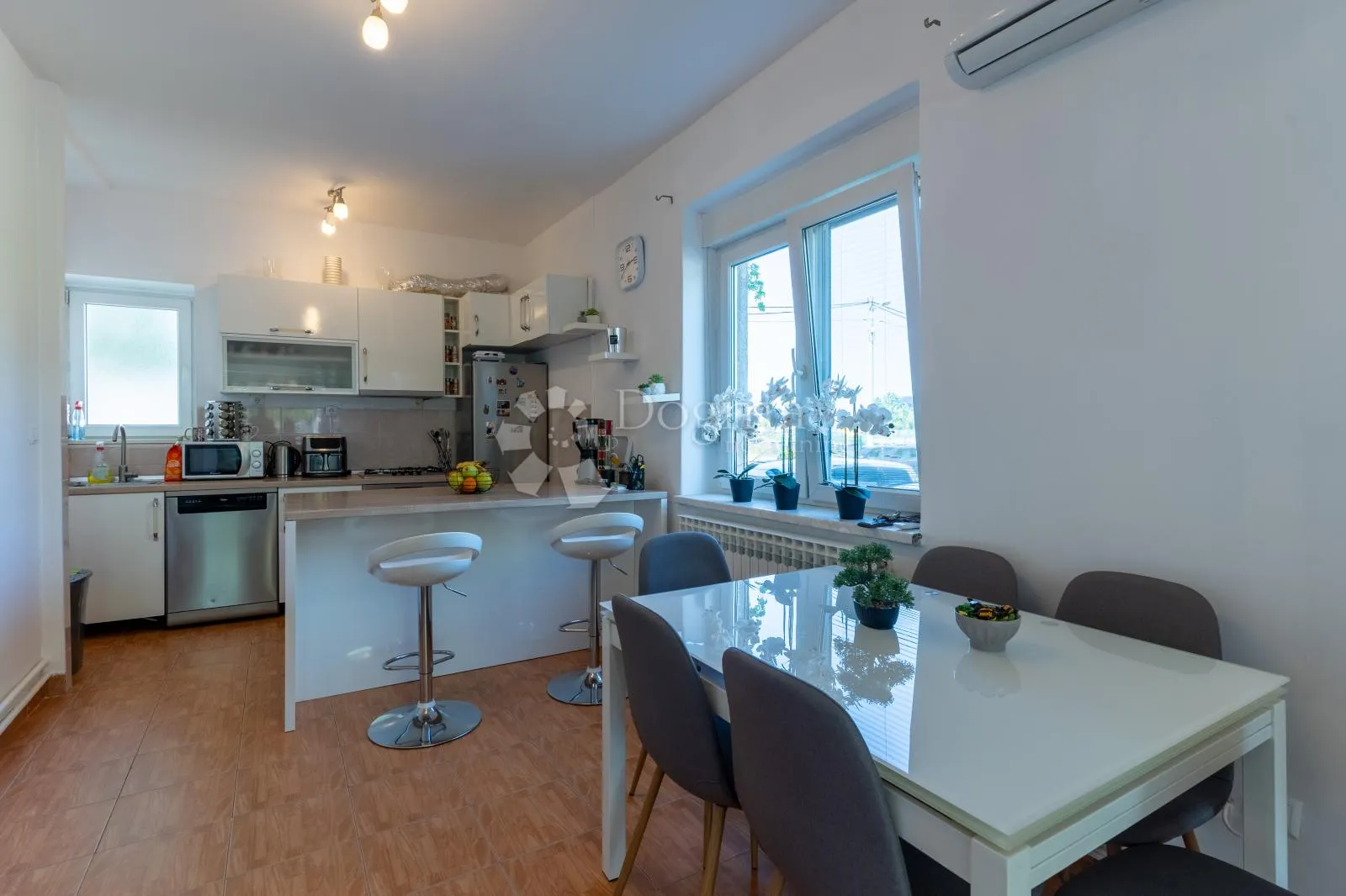 sloboština – 3s stan, dobra prilika za život ili investiciju - slika 6