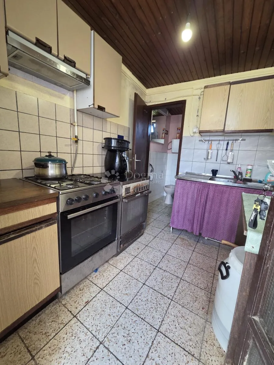 beli manastir – kuća s pogledom, 2 garaže - slika 10