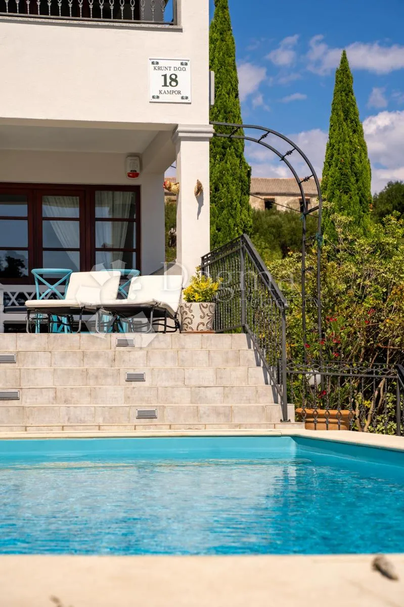 amazing mediterranian villa - slika 65