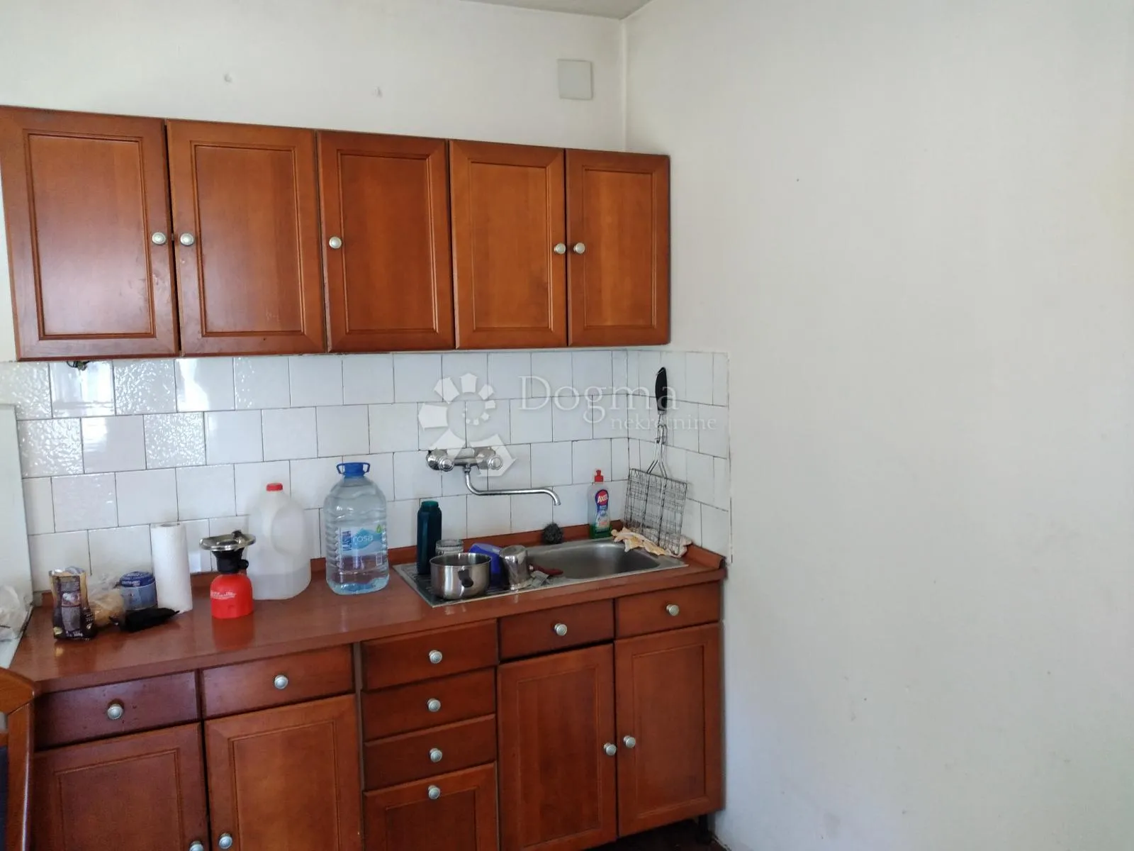 nadomak toplica, struja, bunar, hidrofor - slika 3