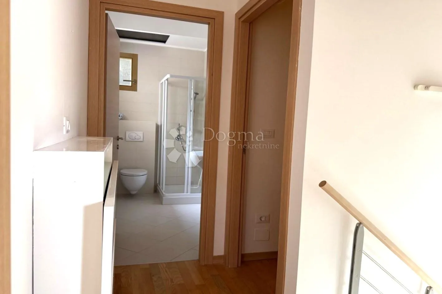 volme – atraktivna nekretnina, vrt, parking, 300 m od mora - slika 33