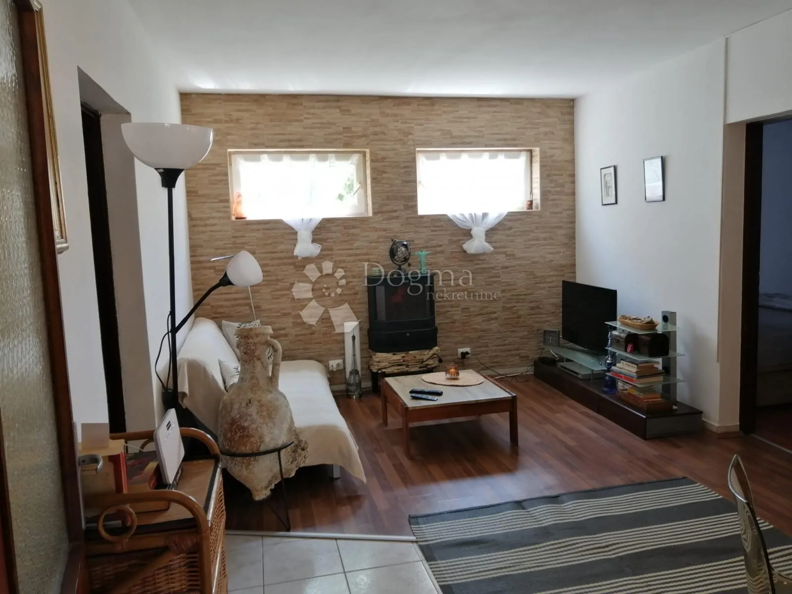 grebaštica - stan u kući - etažno vlasništvo - slika 5