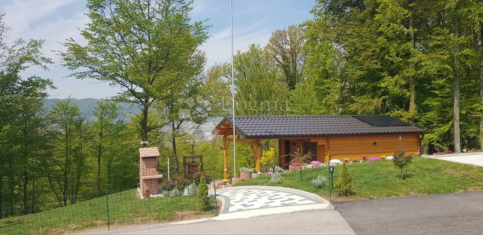 šarmantna kućica u prirodi - slika 9