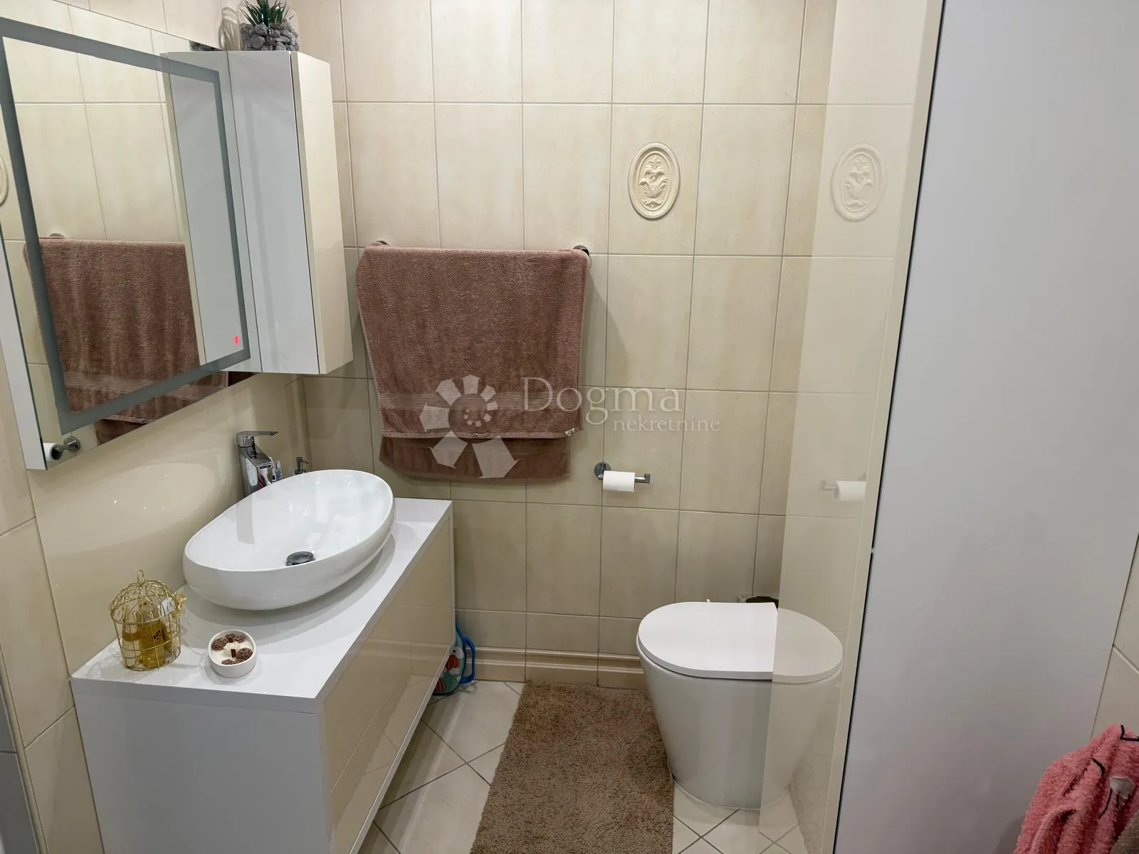 moderan stan u centru varaždina - slika 25