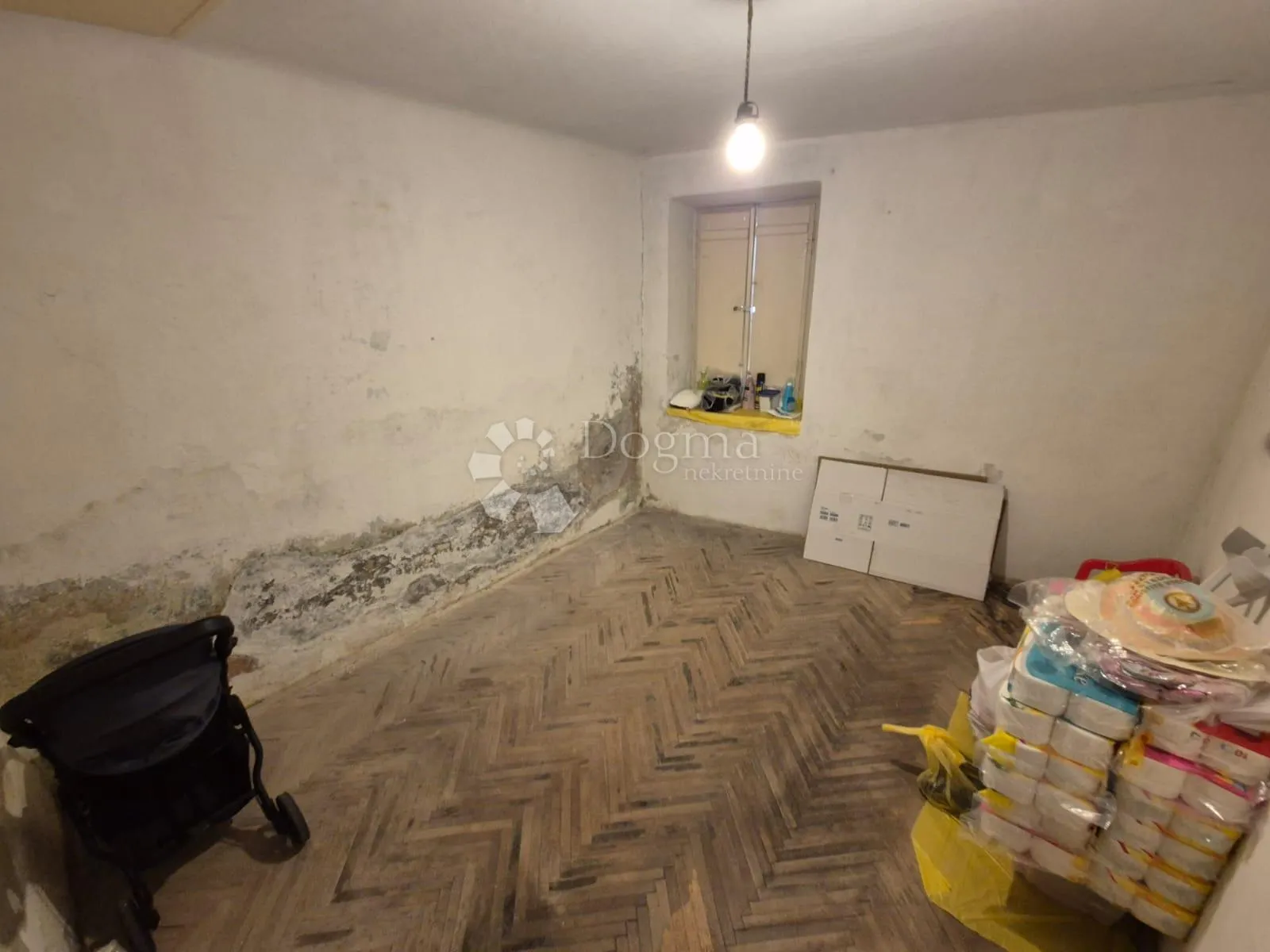 posebna kamena kuća za adaptaciju na odličnoj lokaciji 50 metara do mora - slika 9