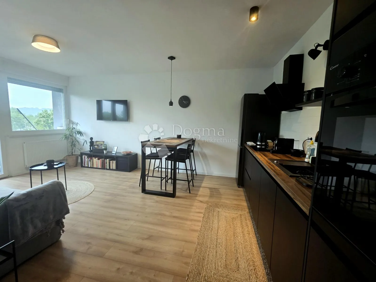 prodaja, stan, karlovac, nkp 51 m2, kompletno novouređen, novi centar - slika 13