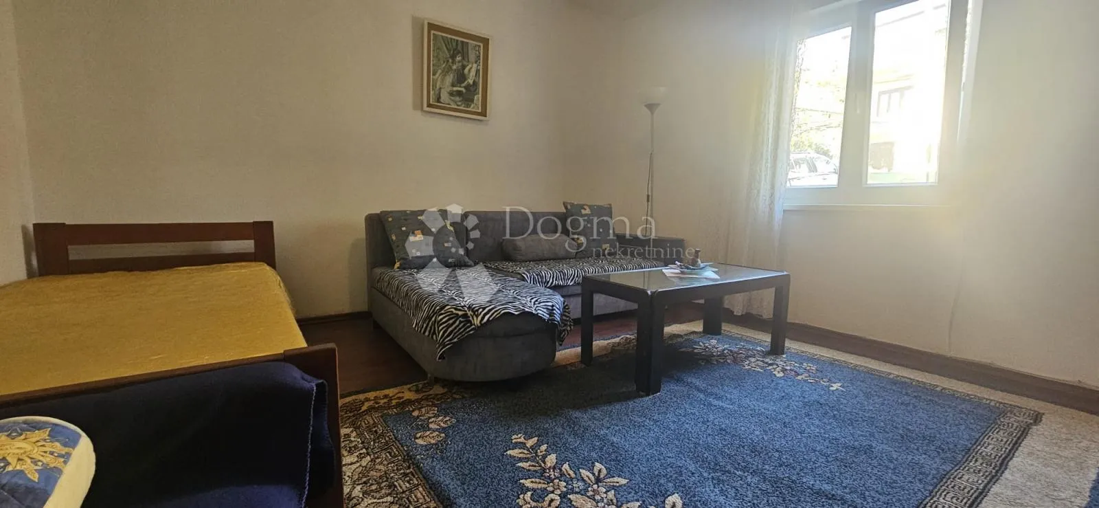 kuća sa 3 stana - slika 7