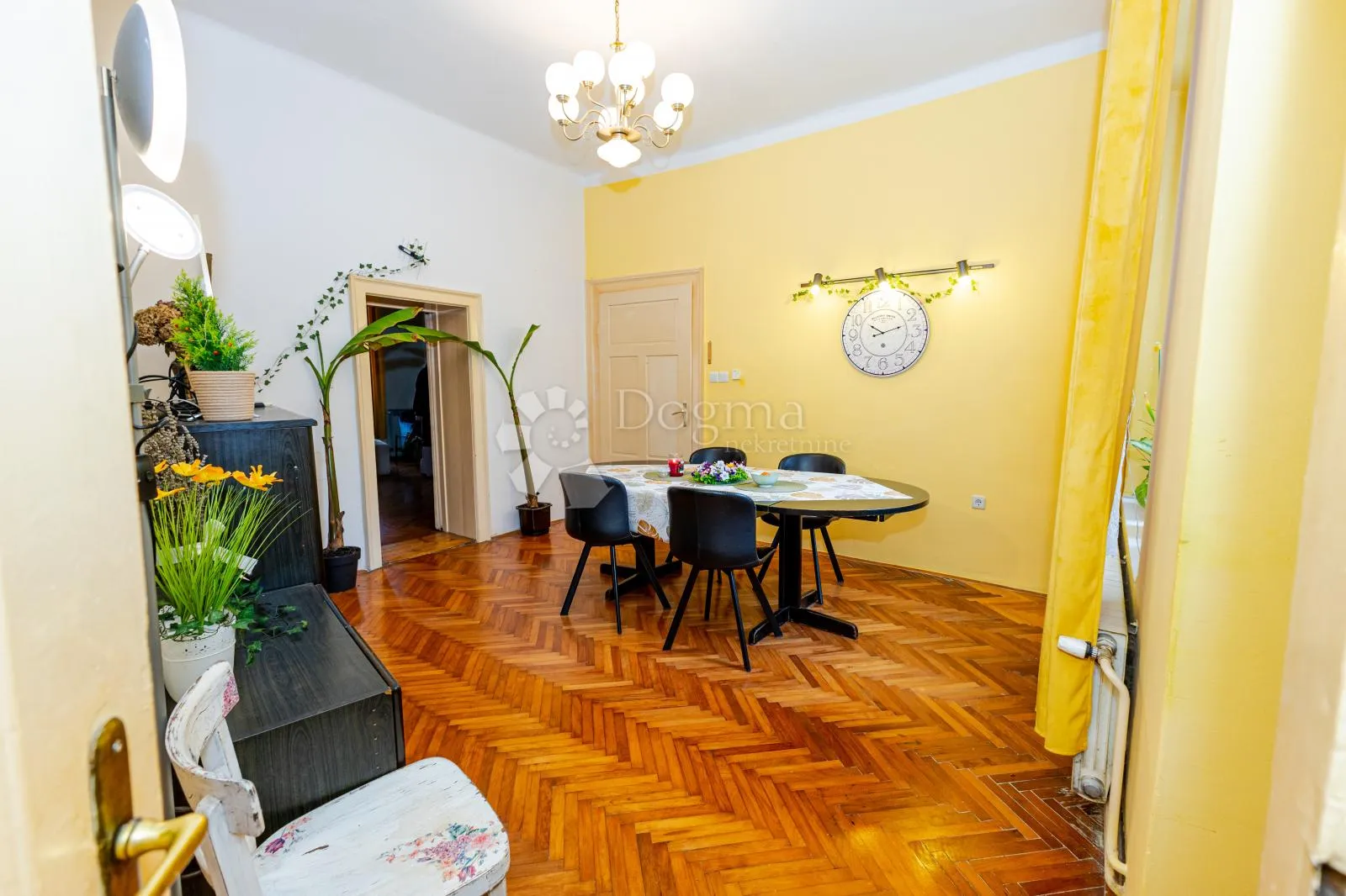 život u baroknoj jezgri – stan 93 m² u centru varaždina - slika 8