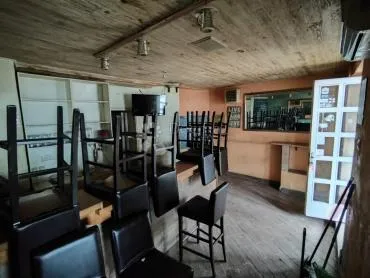 mala galerija u iki - slika 4