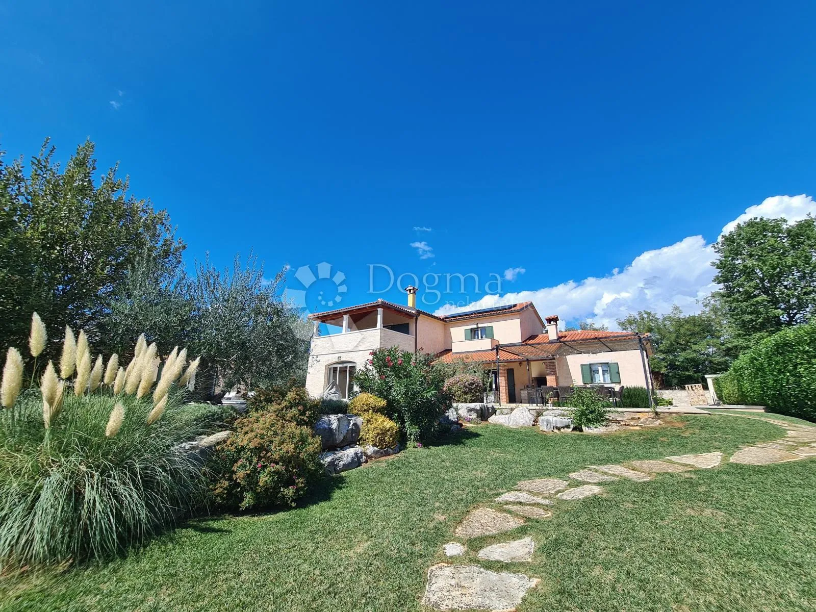 rustikalna istarska villa okružena prirodom - slika 6