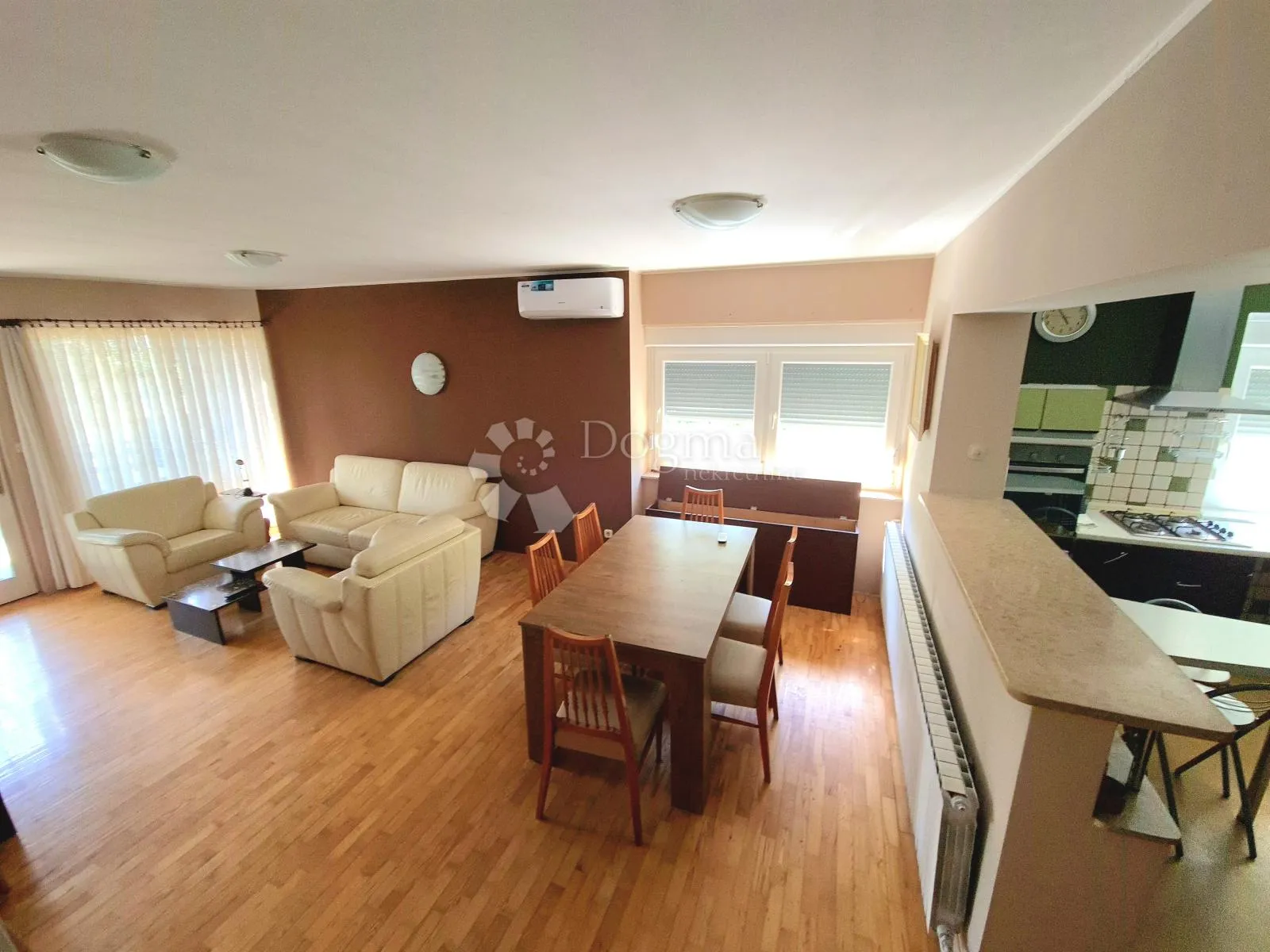 komforna kuća s 3 stana, 373m2 - kraljevečki novaki, sesvete - slika 2