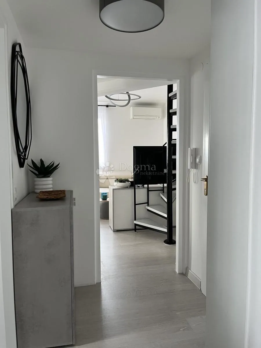 moderni apartman sa panoramskim pogledom na more - slika 3