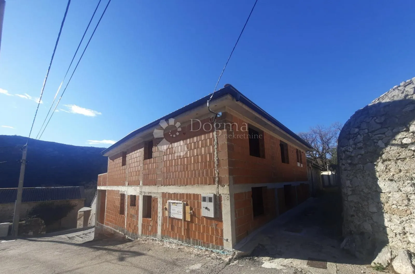 roh-bau kuća sa dva stana/ drikevnik/ 168,11 m2 - slika 5
