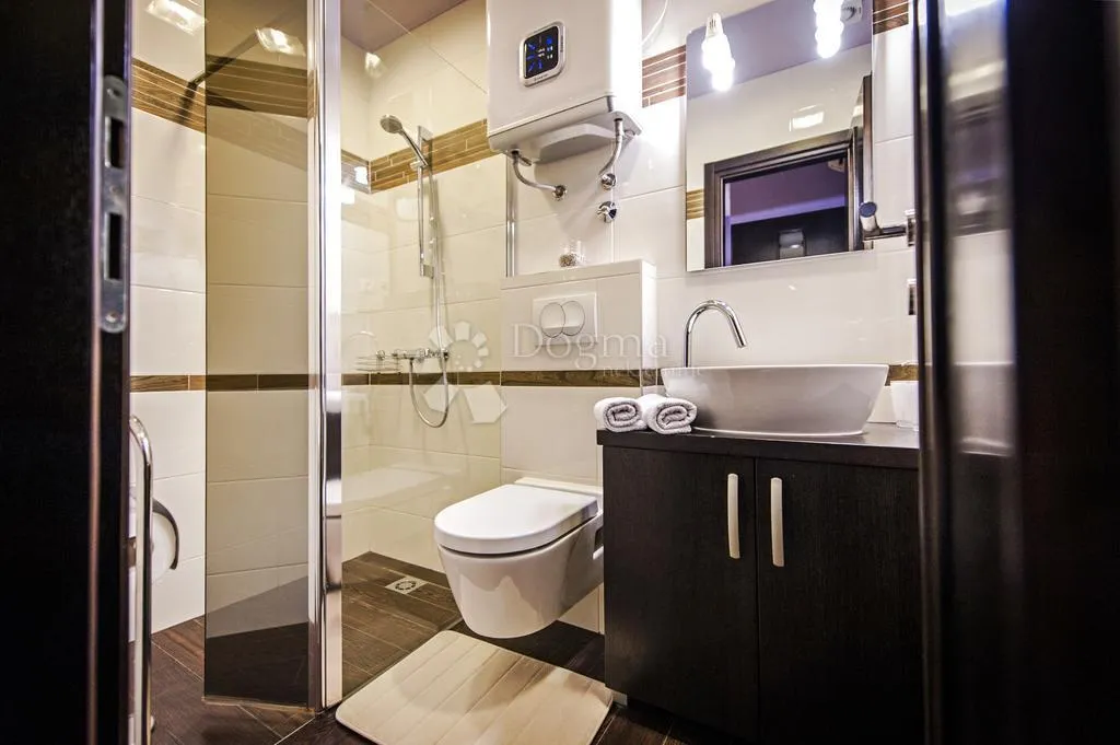 rovinj – investicijska prilika: dva apartmana - slika 22