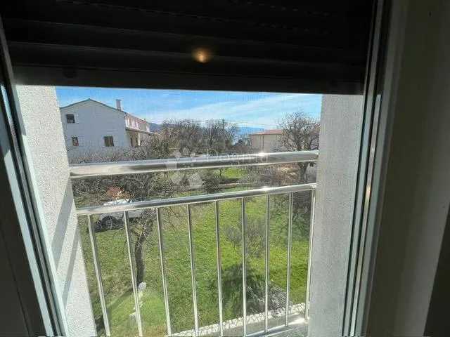 etaža kuće sa dva apartmana,novi vinodolski - slika 3