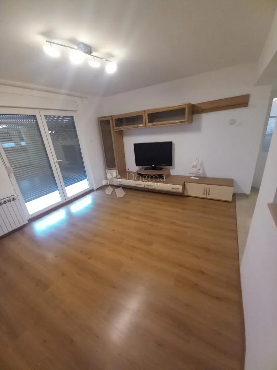 stan najam - trsat 90m2 (2s+db) - slika 4