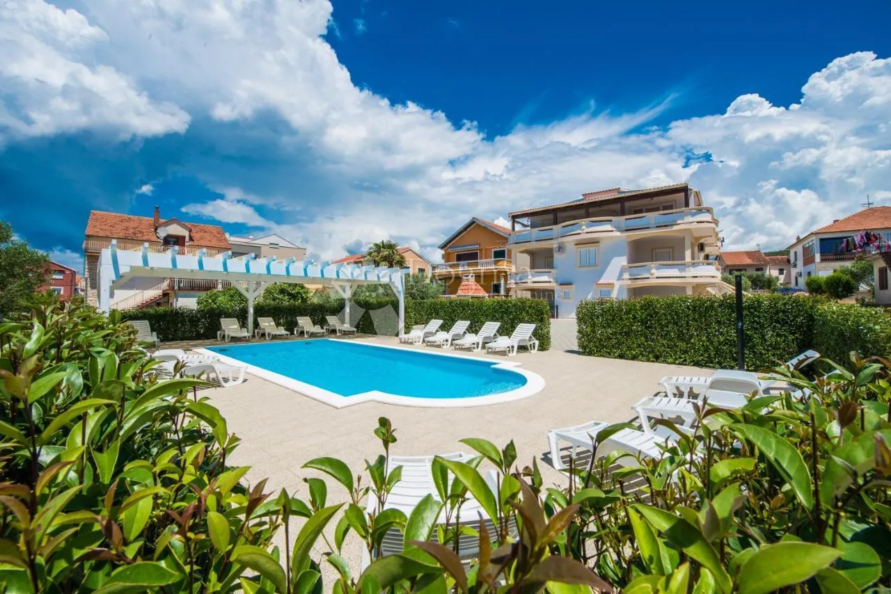 prodaje se kuća na zadarskom području - idealna investicija za turistički najam - slika 42