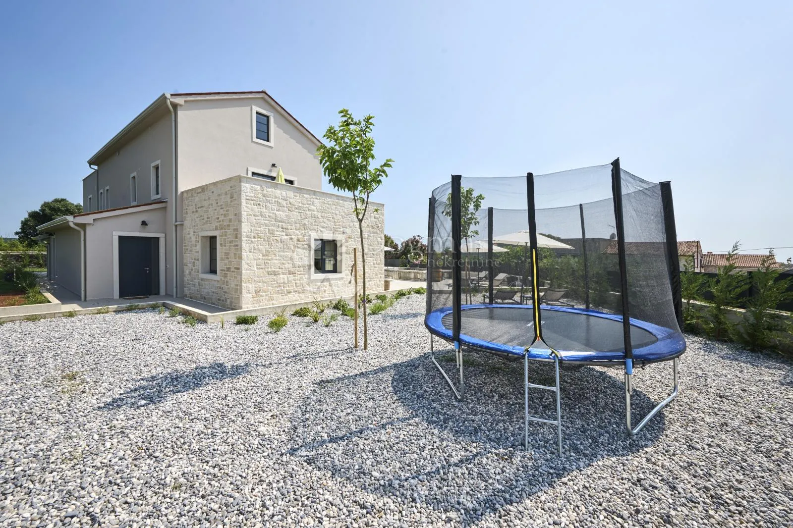 poreč, luksuzna vila s bazenom, 5 spavaćih soba, pogled more - slika 45